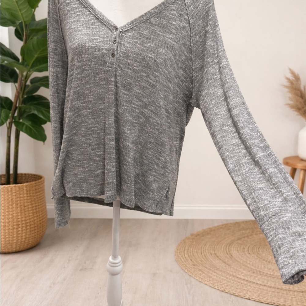 Lucky Brand Heather Gray Long Sleeve V-Neck Top L XL